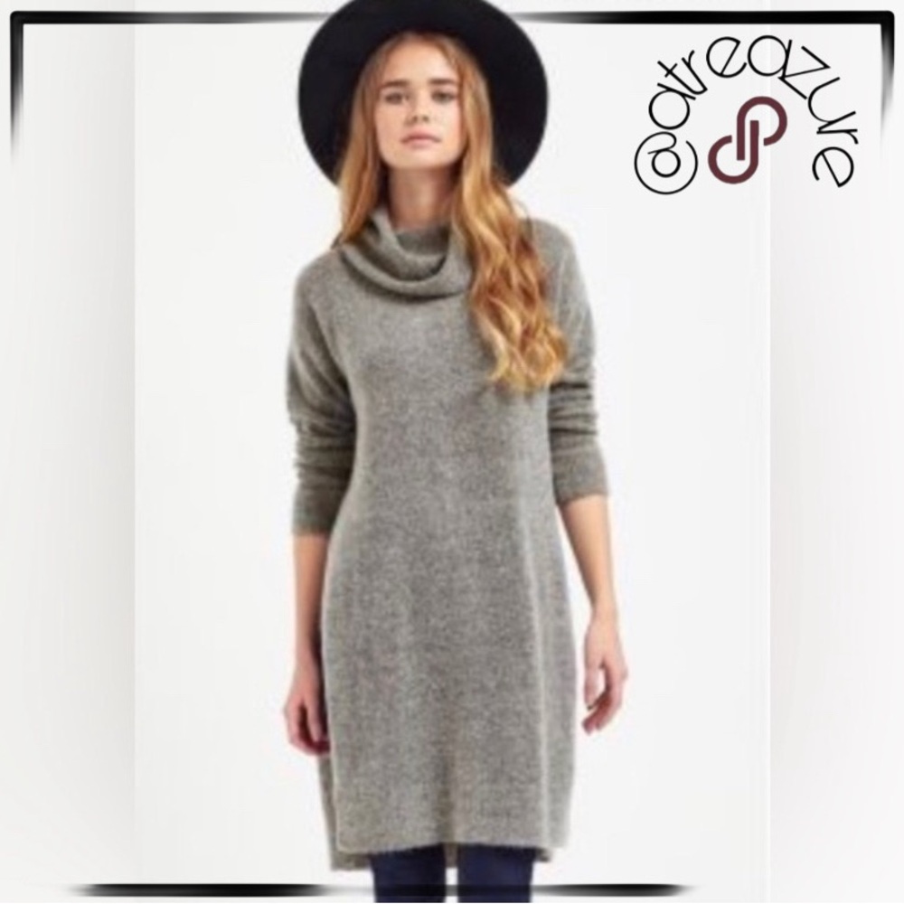 🈹 Fashion Union Cowl Neck Sweater